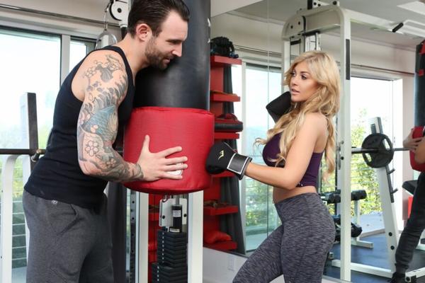 Kayla Kayden – Das Training