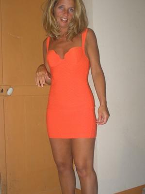 Horny Skinny Blonde MILF