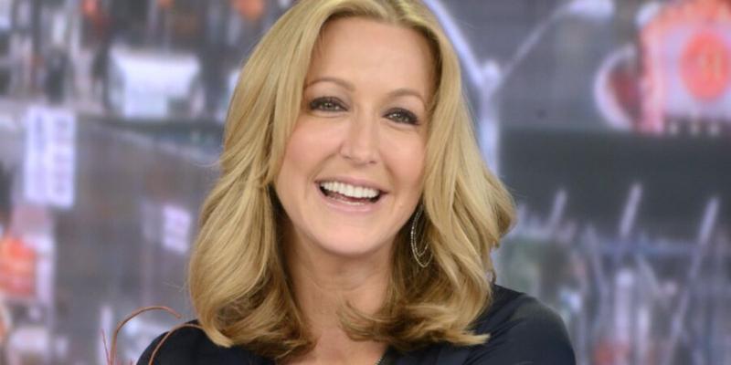 Lara Spencer GMA sieht heiß aus