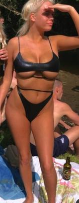 Caitlins is  her fat TITS are massive make her a web jerk icon