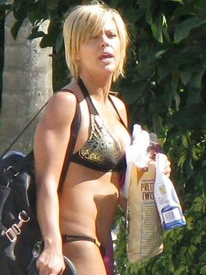 Kate Gosselin - Bikini negro