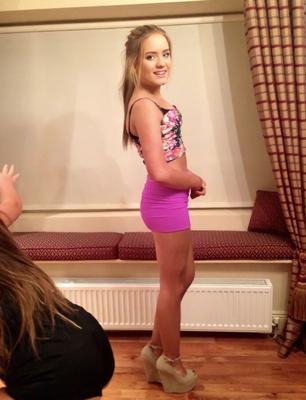 Irish Chav Girls Party in Heels #