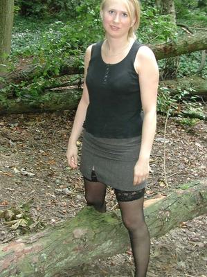 Young - Anna Strapse - NN - slim blonde in the woods