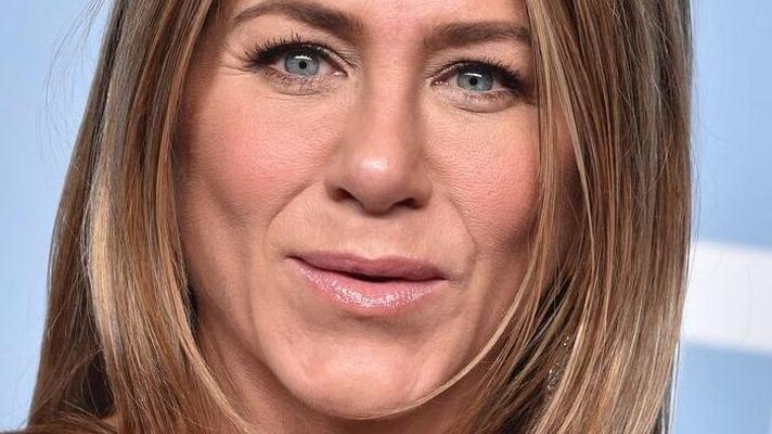 Jennifer Aniston desnuda falsa y sexy