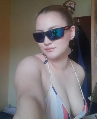 Adolescente serbia de tetas grandes tijana