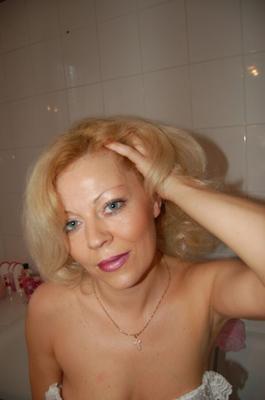 nice mature blonde