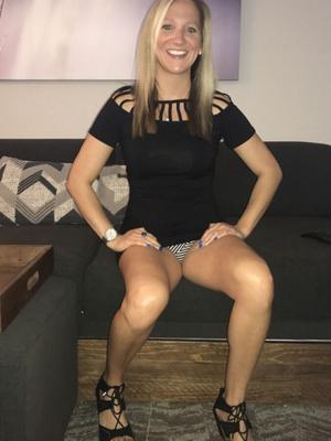 blonde milf hot