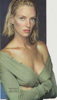 Seins - Uma Thurman