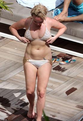 Jorgie Porter. Bikini in Hawaii.