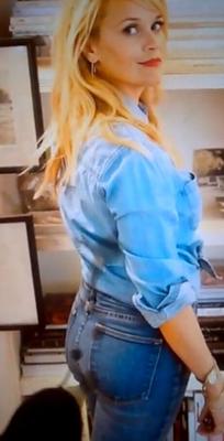 Reese Witherspoon, Jeans, Cocked Tribute