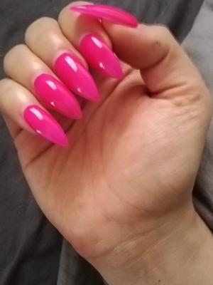 Queria ser uma modelo de fetiche por unhas...