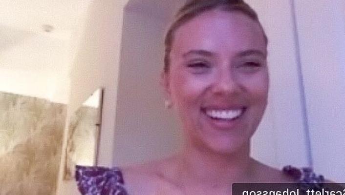 Trentenaire Scarlett Johansson tout naturel