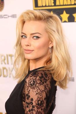 Margot Robbie Photos HD