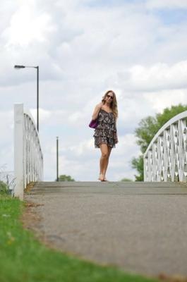 Hayley marie coppin - girlfolio en el parque