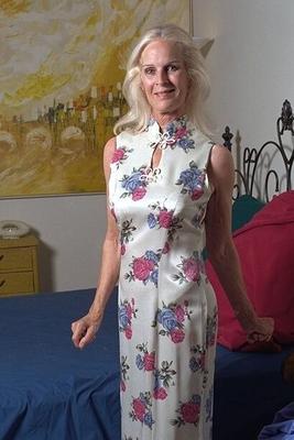 Sheridan – weißes Kleid mit Rosen