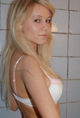 Amateur blonde babe M@!ina teasing