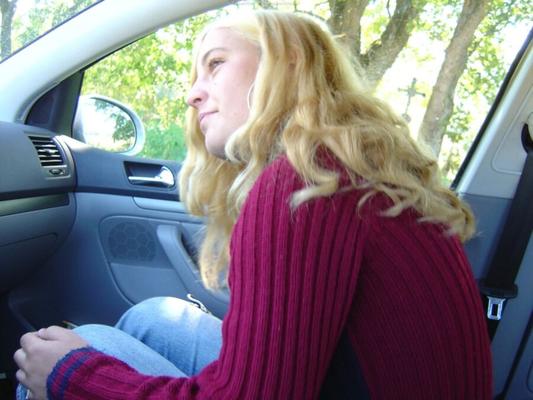 fucking blonde slut in the car