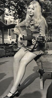 Mary Hopkin (folk singer)