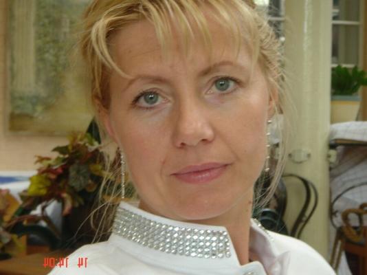 Beautiful nudist MILF Nastenka