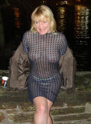 Lynn UK MILF exposée