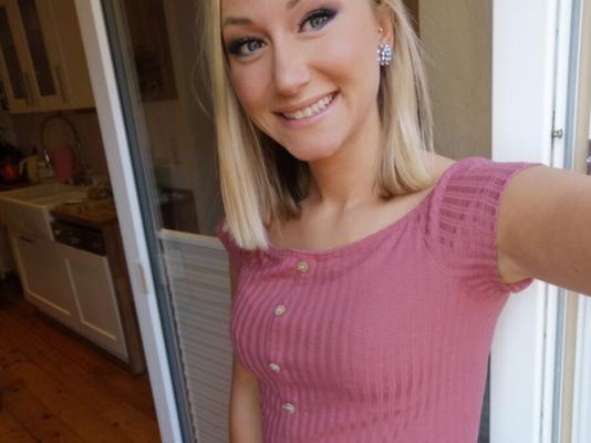 Beautiful blonde GF