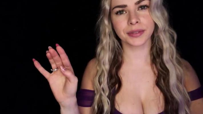 Murmullos escoceses ASMR - Acurrucarse de cerca - Lauren Woods