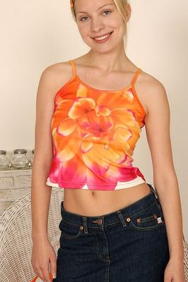 Miroslava - Orange Flower Tank Top