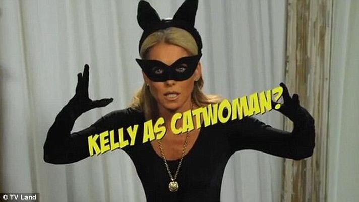 Kelly Ripa – Catwoman