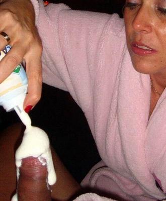 Mature Blonde Whip Cream Cocksucker