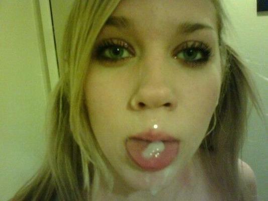 Blonde Amateur Bitches Facialized