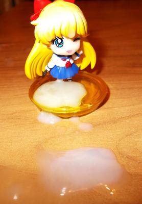 Sailor Venus in meinem Sperma