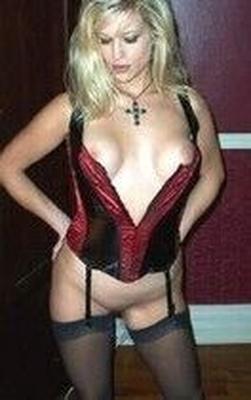 blondeslut_slave soeur