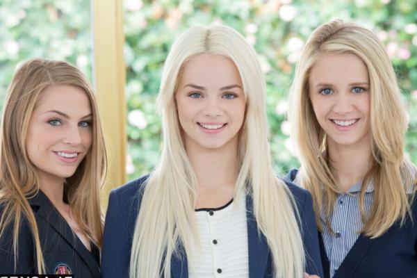 01.01.2016 Elsa Jean, Rachel James, Sydney Cole