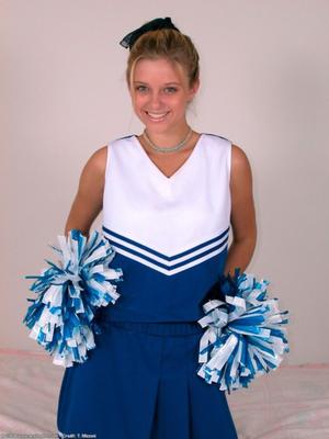 Amyamyamy blaue Cheerleaderin in Socken