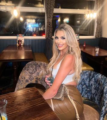 Sophie H   Blonde Chav Babe 