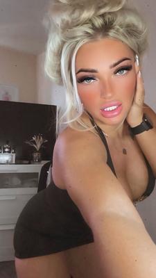 Jade   Blonde Big Tit Chav Teen