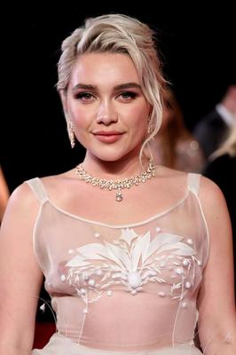 Ich würde gerne die zierliche Promi-Königin Florence Pugh züchten